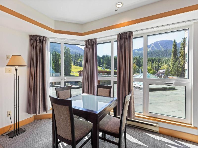 Le Chamois Hotel Whistler image