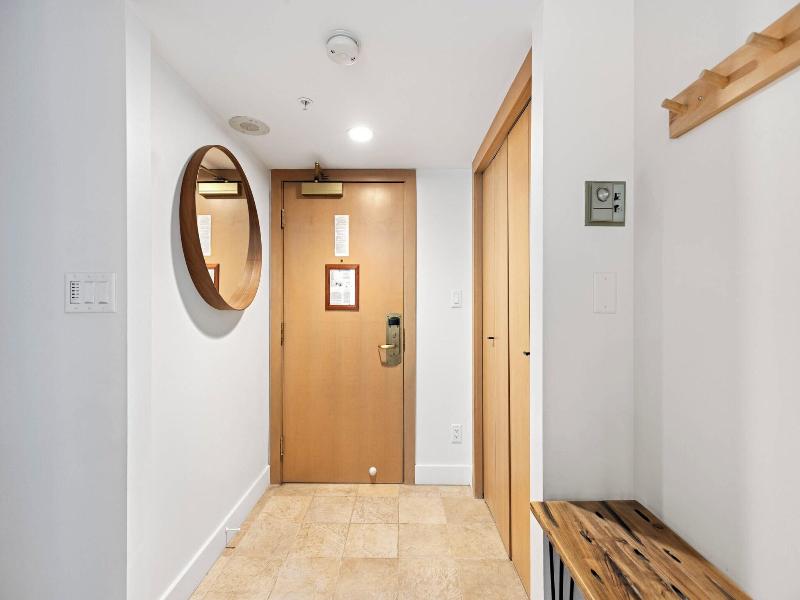 Le Chamois Hotel Whistler image