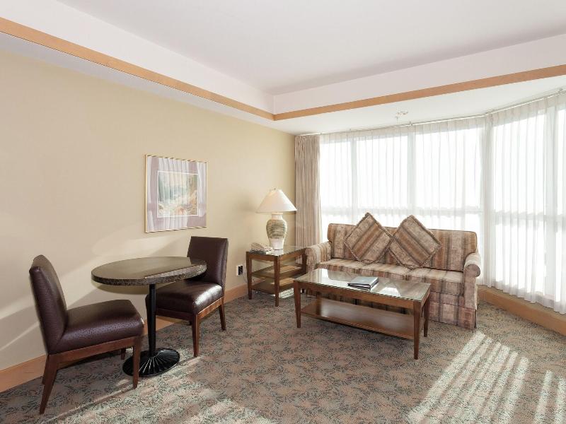 Le Chamois Hotel Whistler image