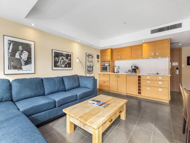 Le Chamois Hotel Whistler image