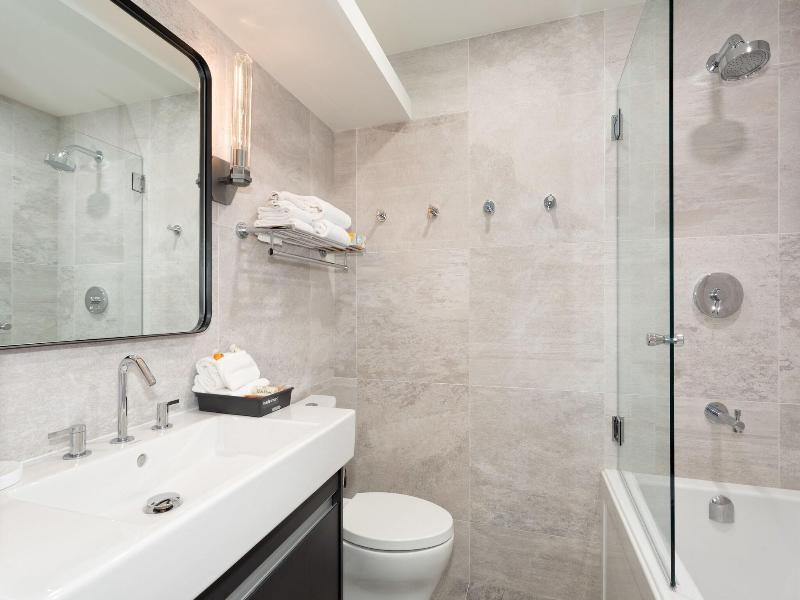 Le Chamois Hotel Whistler image