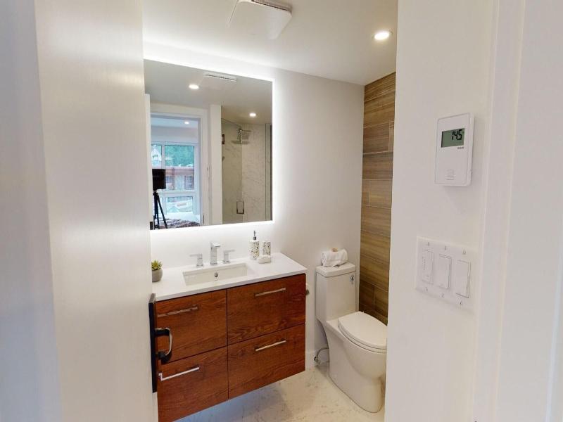 Le Chamois Hotel Whistler image