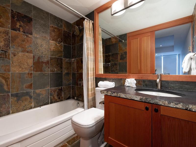 Le Chamois Hotel Whistler image