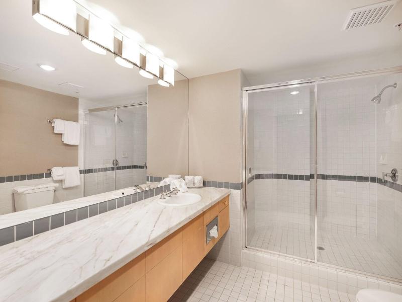 Le Chamois Hotel Whistler image
