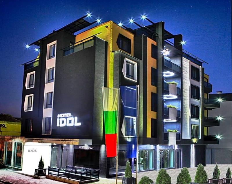 Hotel Idol image