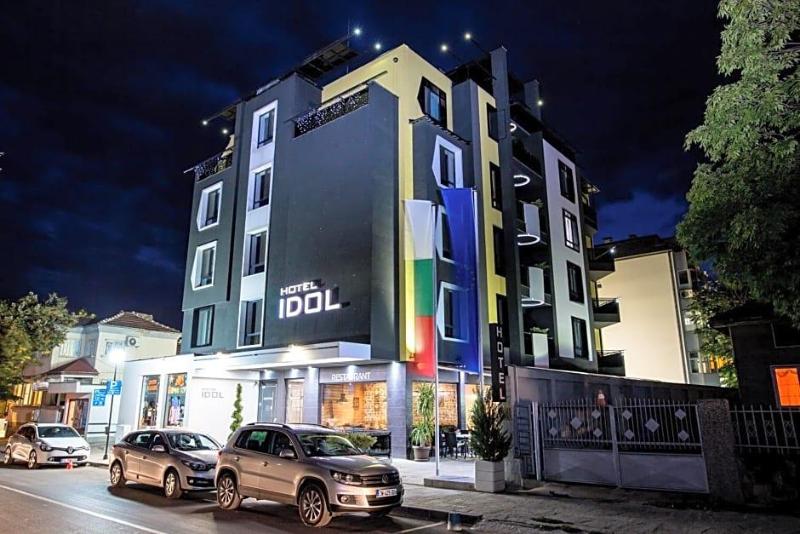 Hotel Idol image