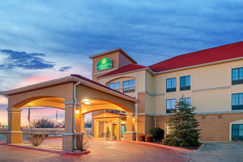 La Quinta Inn & Suites Woodward image
