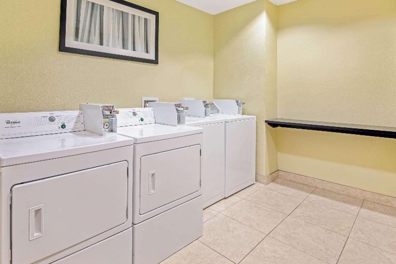 La Quinta Inn & Suites Woodward image