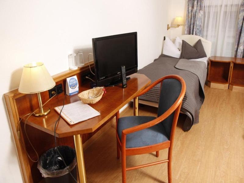 Brocki's Hotel Stadt Hamburg image