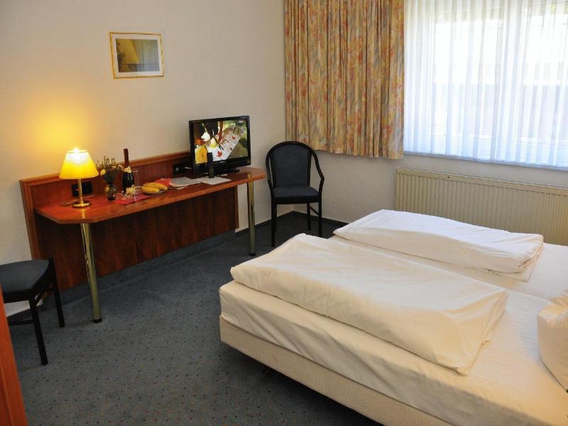 Brocki's Hotel Stadt Hamburg image