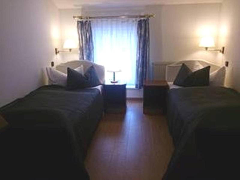Brocki's Hotel Stadt Hamburg image