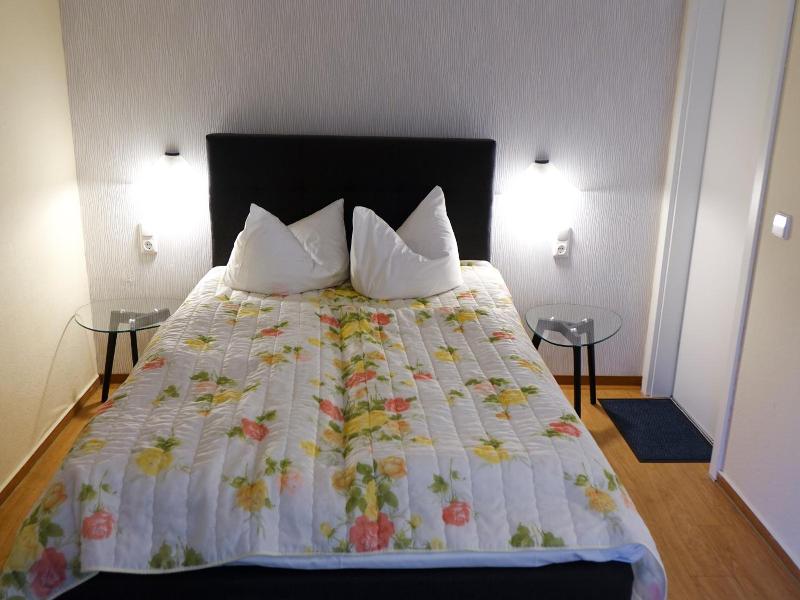 Brocki's Hotel Stadt Hamburg image