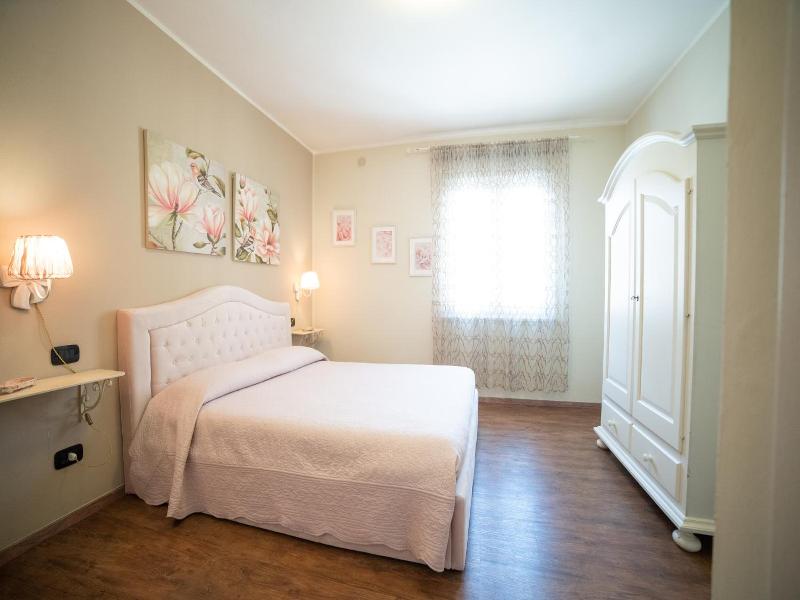 Residence Cà di Capri image