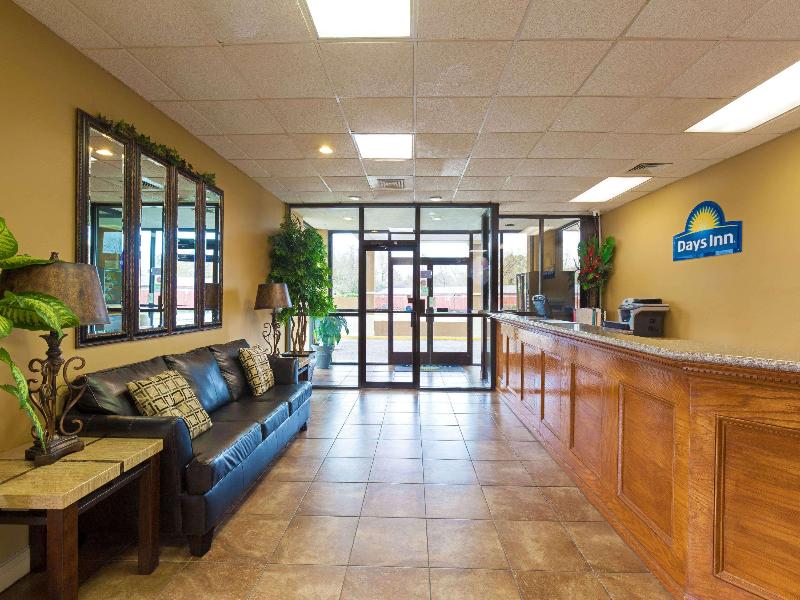 Baymont By Wyndham Lafayette