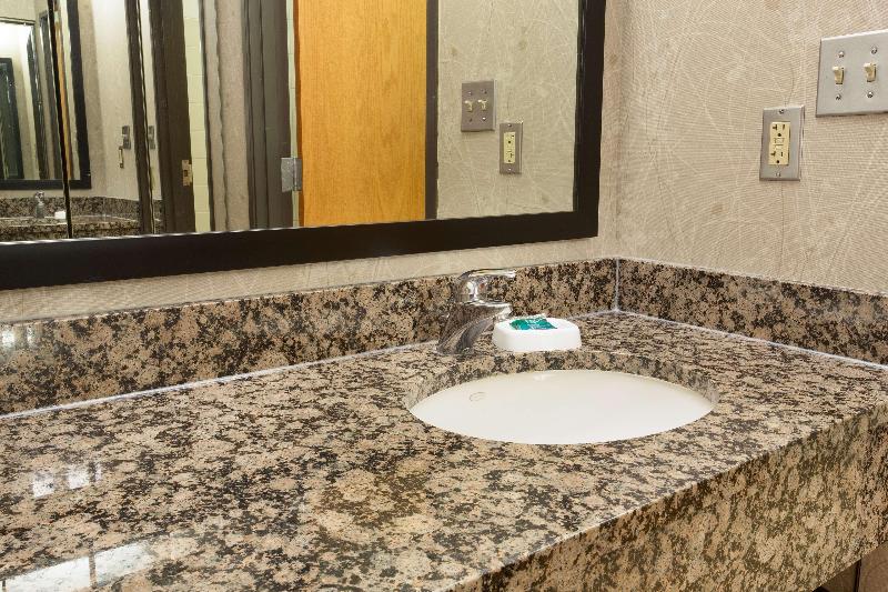 Drury Inn & Suites Lafayette image