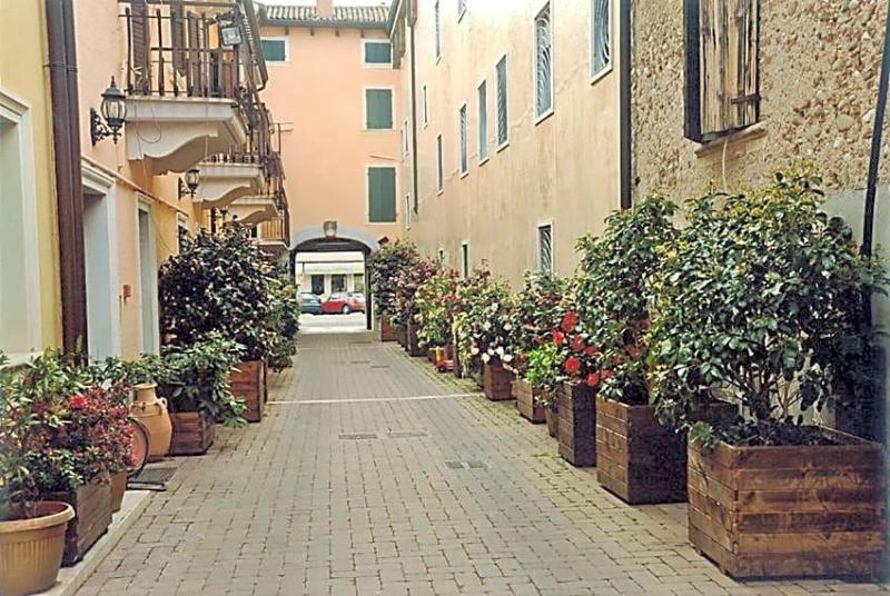Albergo Corte Antica image