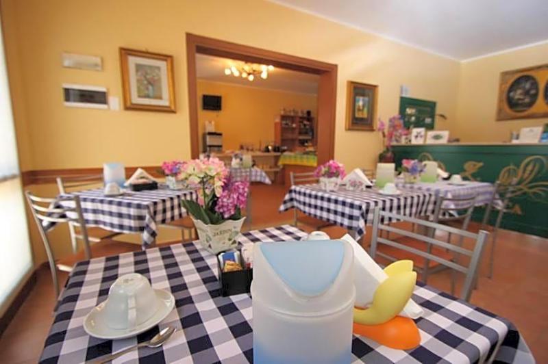 Albergo Corte Antica image