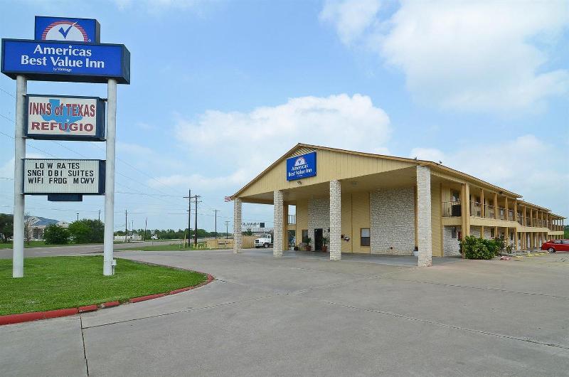 Americas Best Value Inn Bradford image