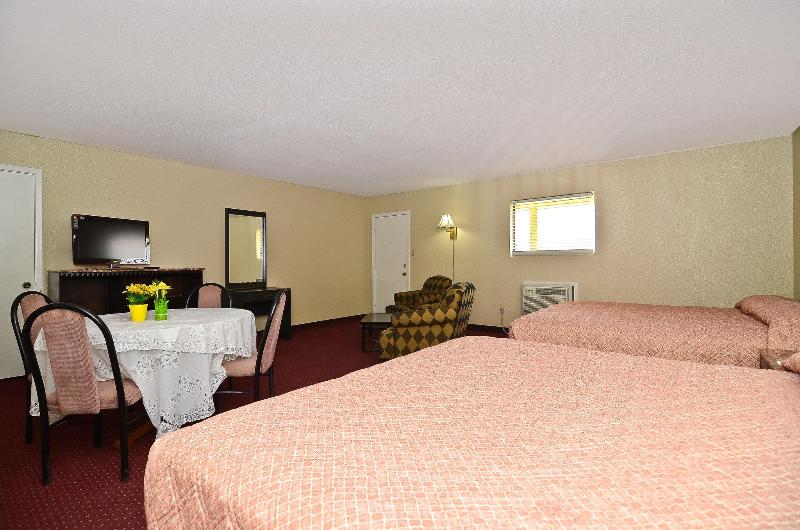 Americas Best Value Inn Bradford image