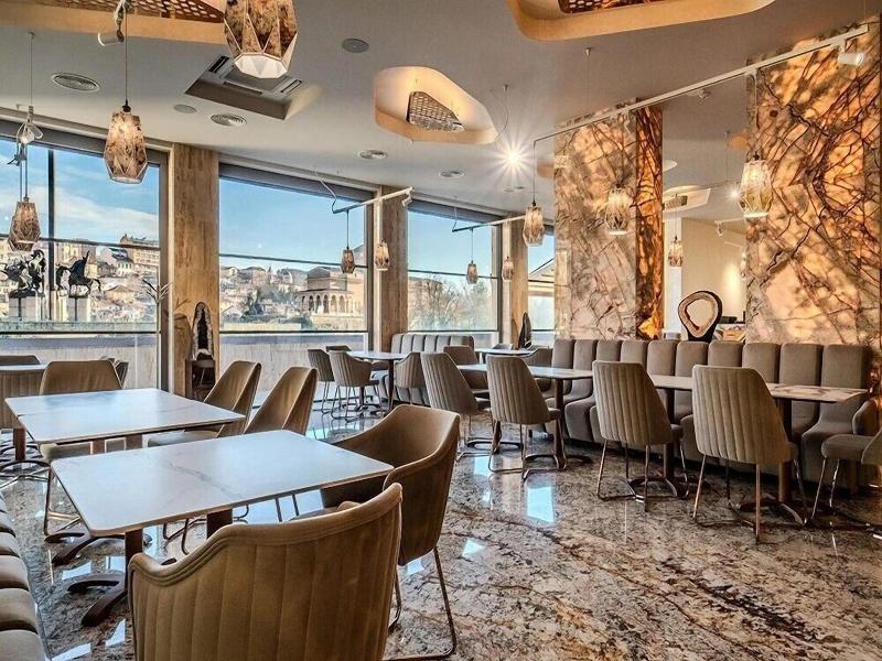 Interhotel Veliko Tarnovo image