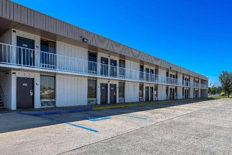 Motel 6 Hamilton, AL image