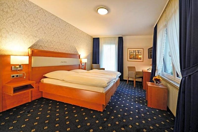 Landgasthaus Lindenhof image