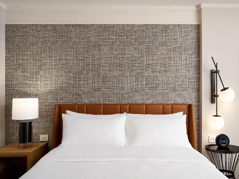 Sheraton Virginia Beach Oceanfront image