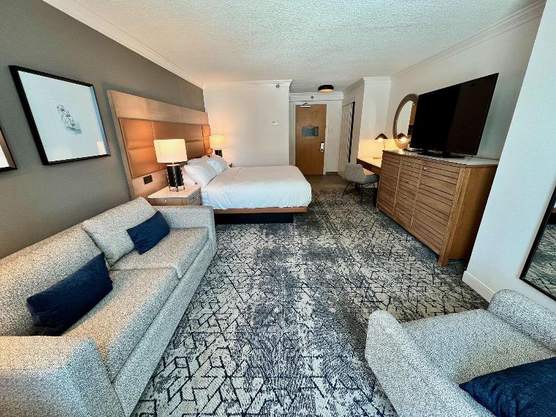 Sheraton Virginia Beach Oceanfront image