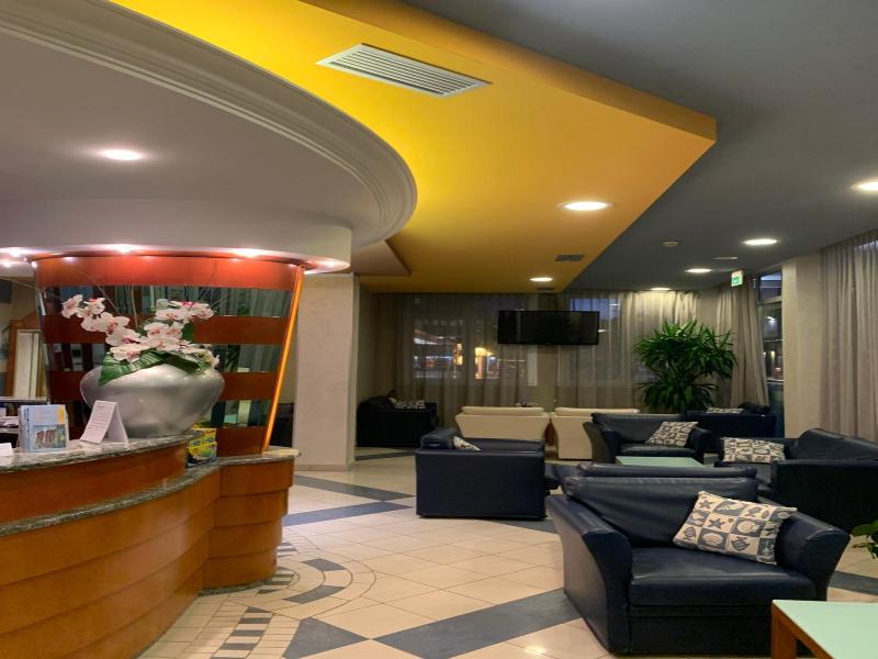 Hotel Bellevue image