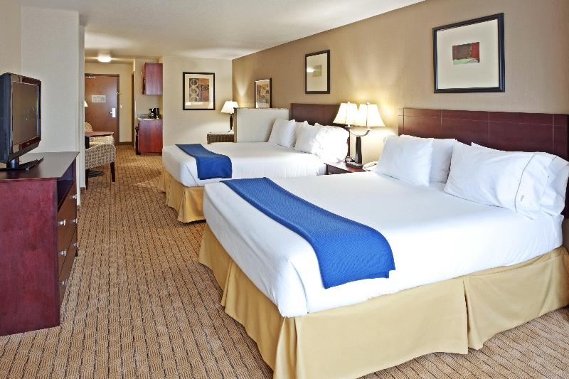 Holiday Inn Express Hotel & Suites Vancouver Mall photo 21