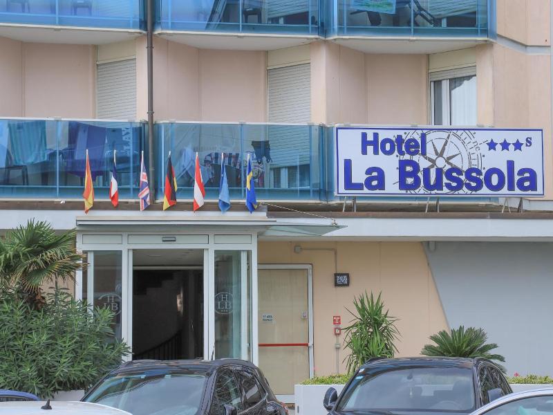 La Bussola image