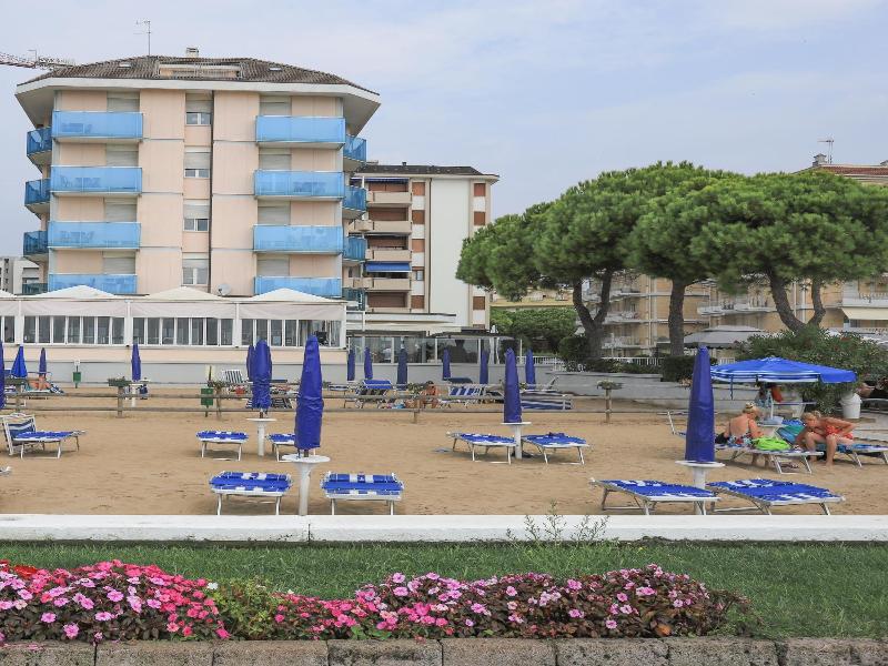 La Bussola image