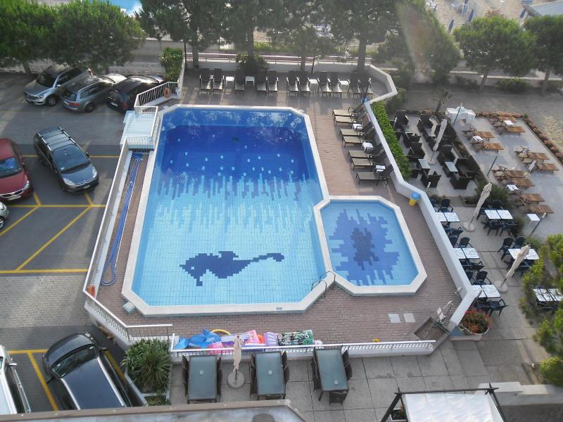 La Bussola image