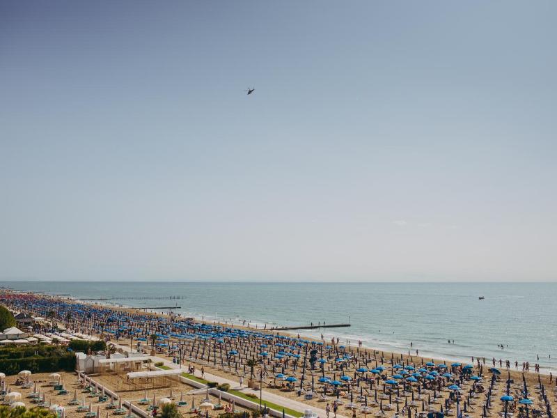 La Bussola image