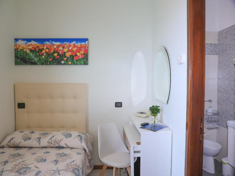 La Bussola image