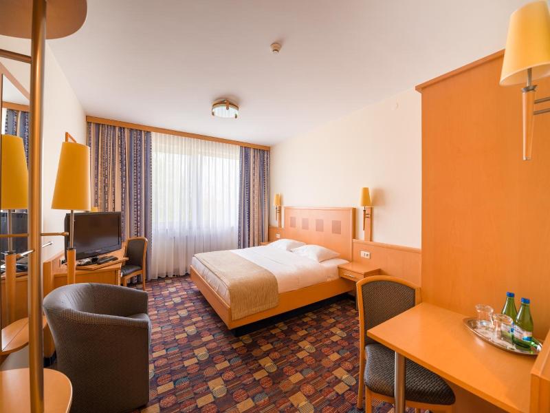 Hotel Partner image