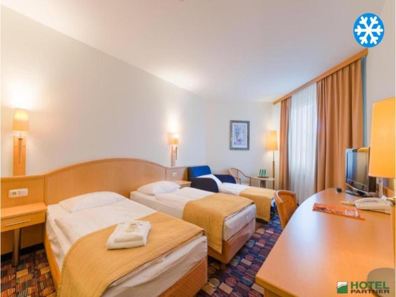 Hotel Partner image