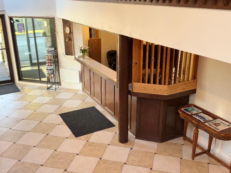 Sunshine Lodge — view