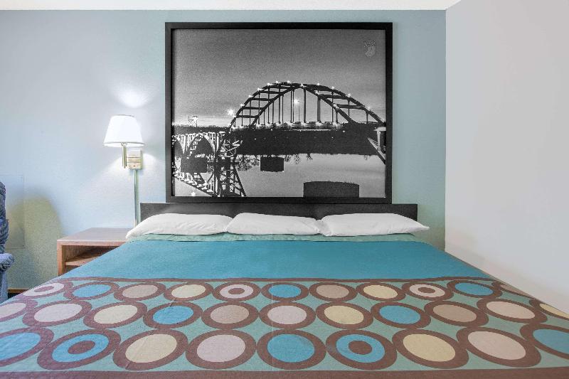 Bed room