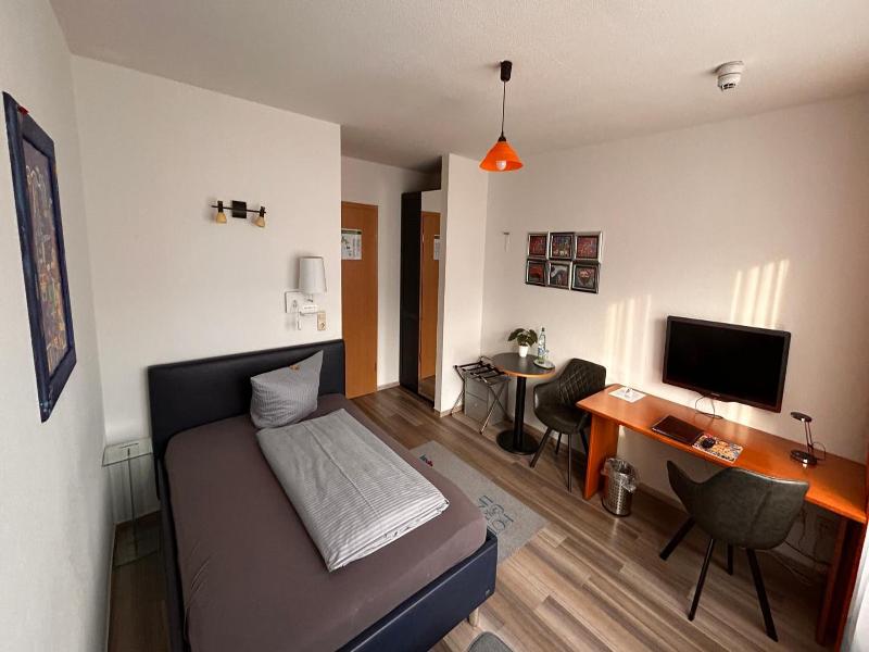 Hotel Gästehaus Linden image