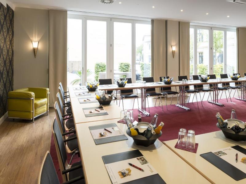 VCH-Hotel Amalienhof image
