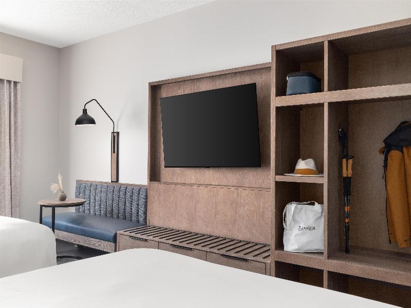 Starlite Yellowstone Tapestry Collection By Hilton image