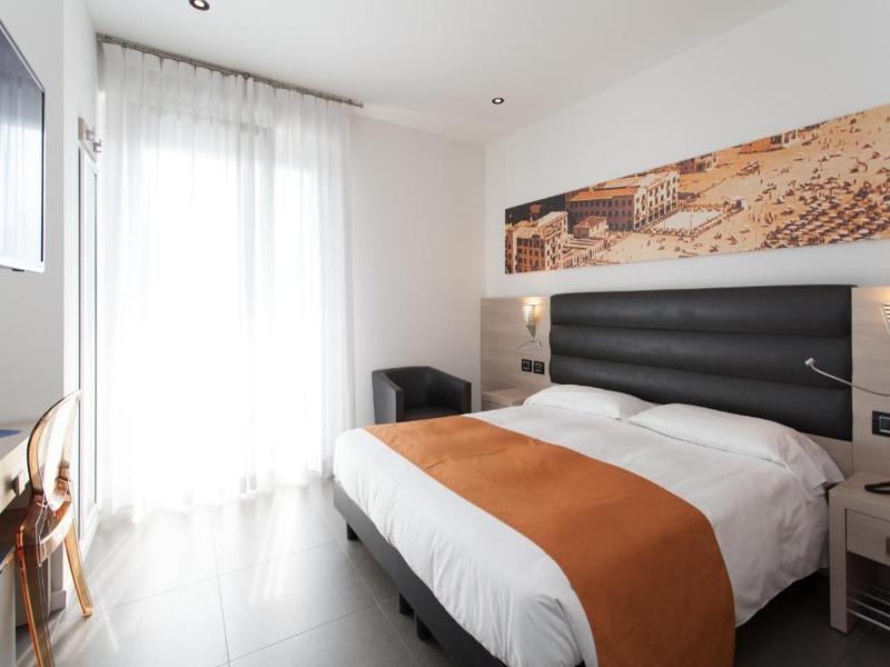 Hotel Adlon image