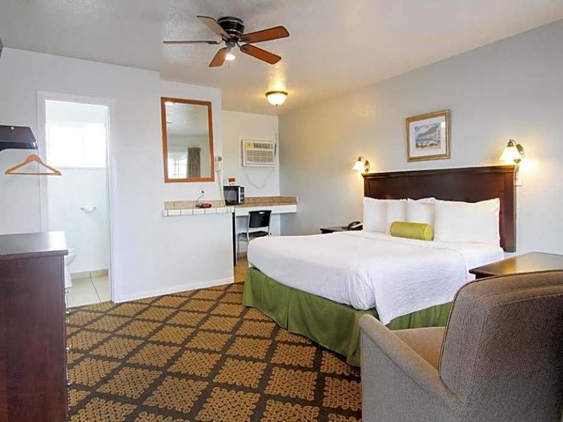 Stage Stop Inn Williams image