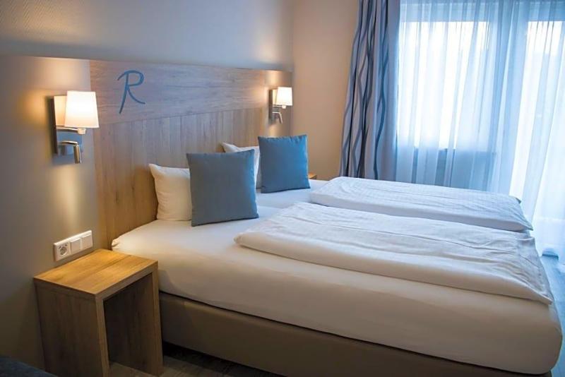 Hotel Weinklause Rosenbusch image