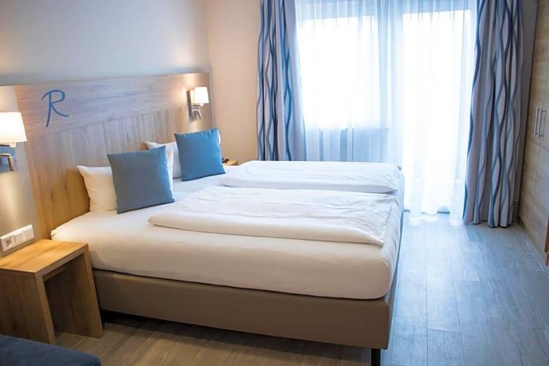 Hotel Weinklause Rosenbusch image