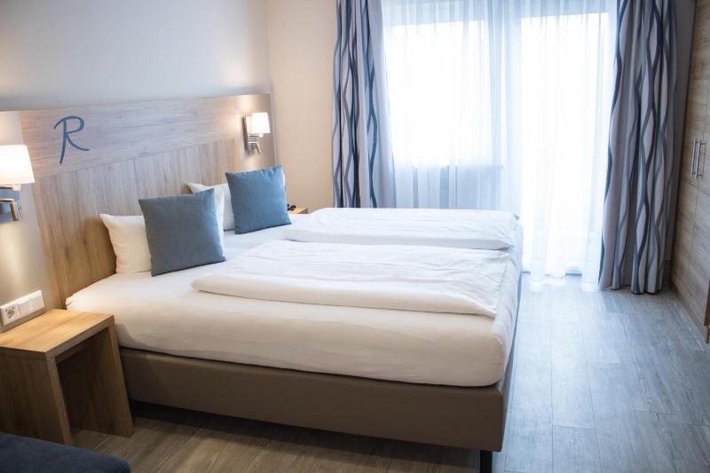 Hotel Weinklause Rosenbusch image
