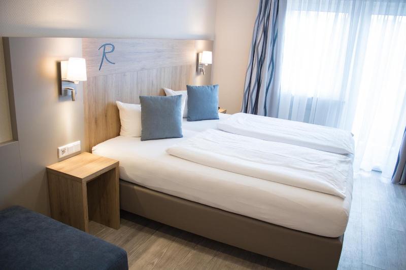 Hotel Weinklause Rosenbusch image