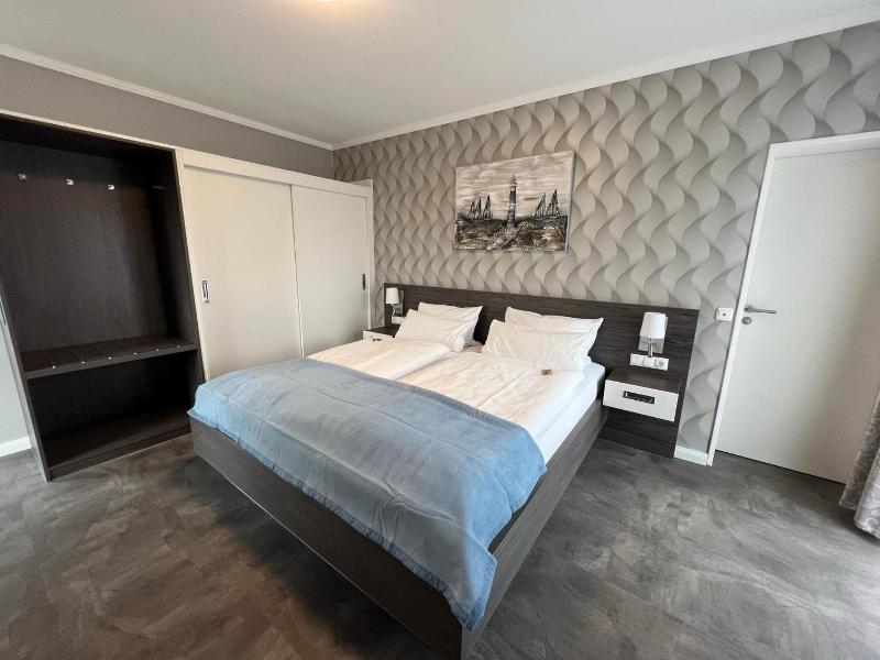 Strand-Hotel image