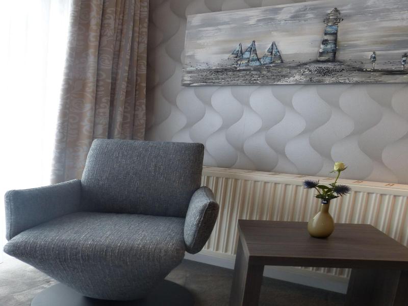 Strand-Hotel image